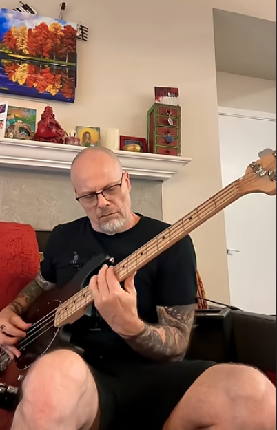 Bach Prelude in G for Cello – Electric Bass